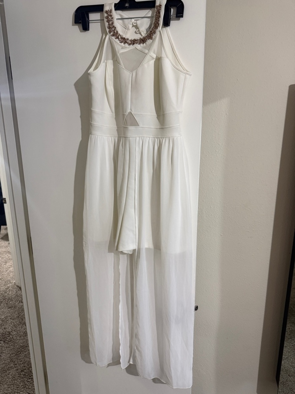 White Sleeveless Embellished Neck Maxi Dress